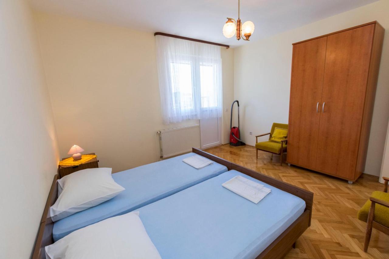 Apartment Hans Primošten المظهر الخارجي الصورة
